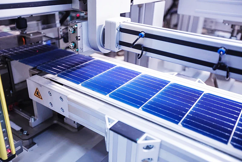 Small Solar Panel Manufacturing Factory | Hinergy Small solar panel manufacturing in Hinergy factory