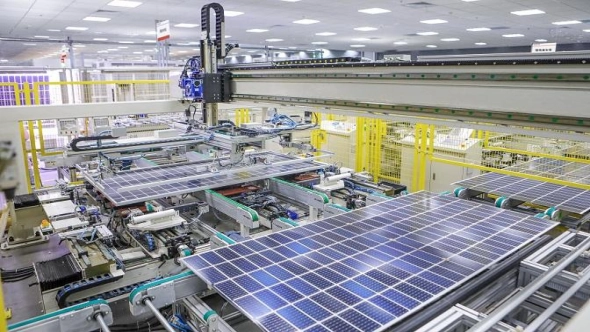 Monocrystalline Solar Panel Manufacturing Monocrystalline solar panel manufacturing process with advanced photovoltaic production technology